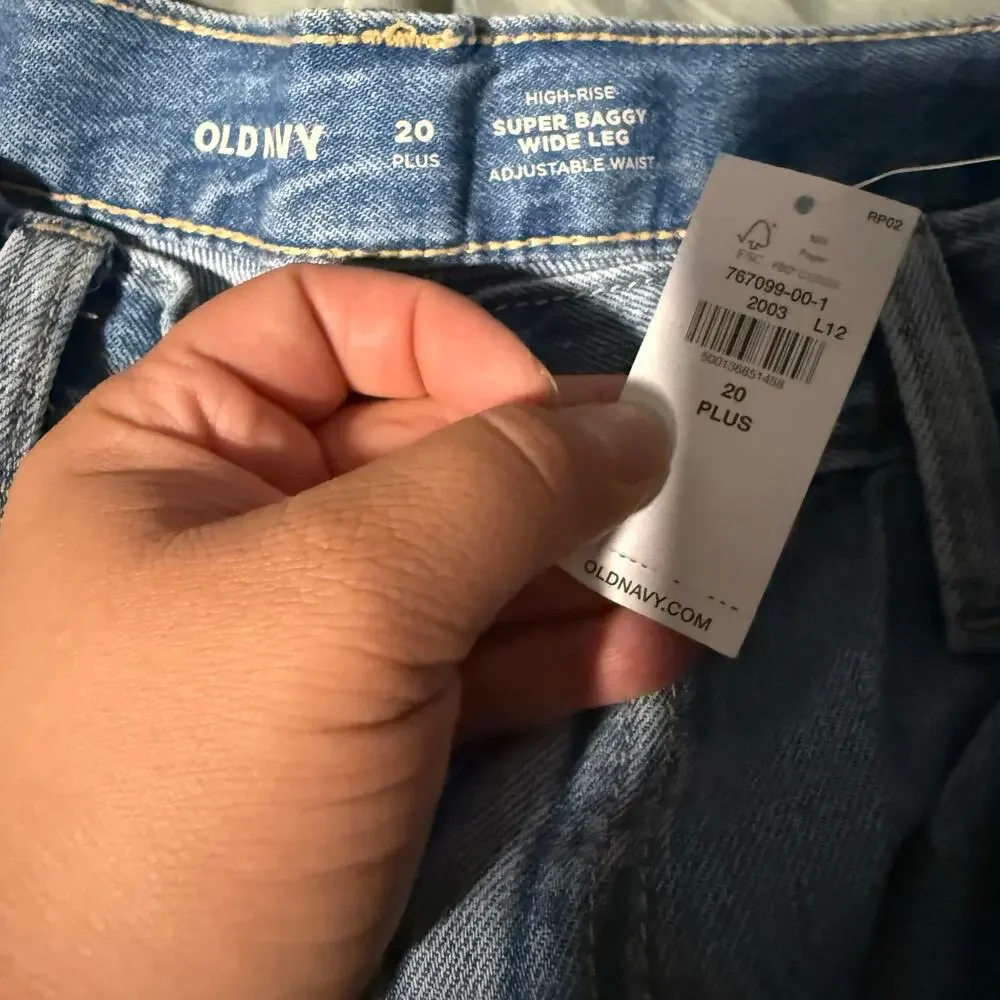 Old Navy Super Baggy Wide-Leg Embroidered Jeans for Girls 20, Light Wash 767099